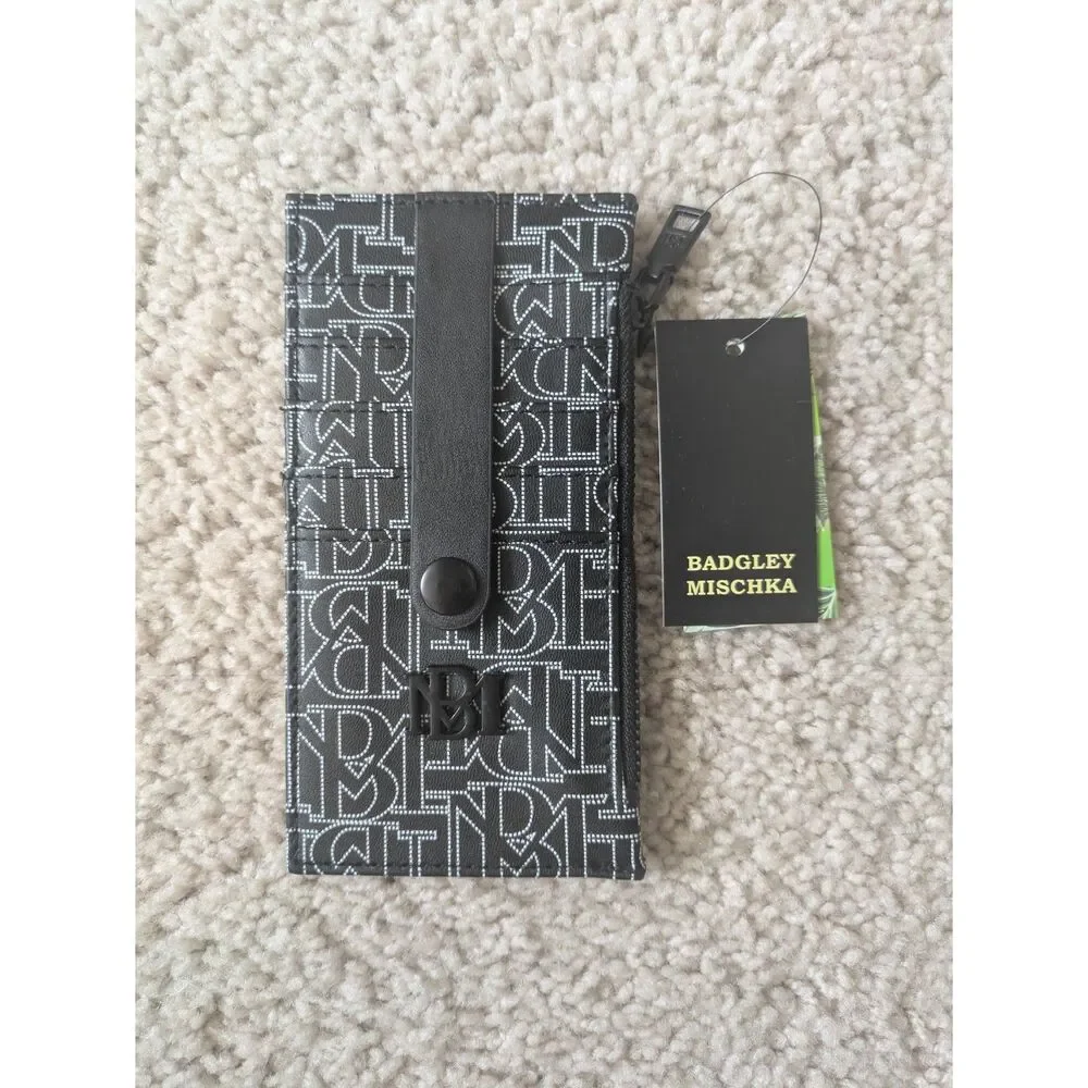 NWT Badgley Mischka Black and White Vegan Leather Logo Card Holder
